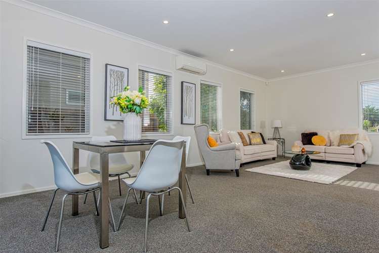 8 Toheroa Street Hobsonville_7