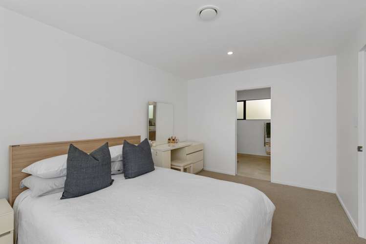 1/18 Rhodes Street Merivale_10