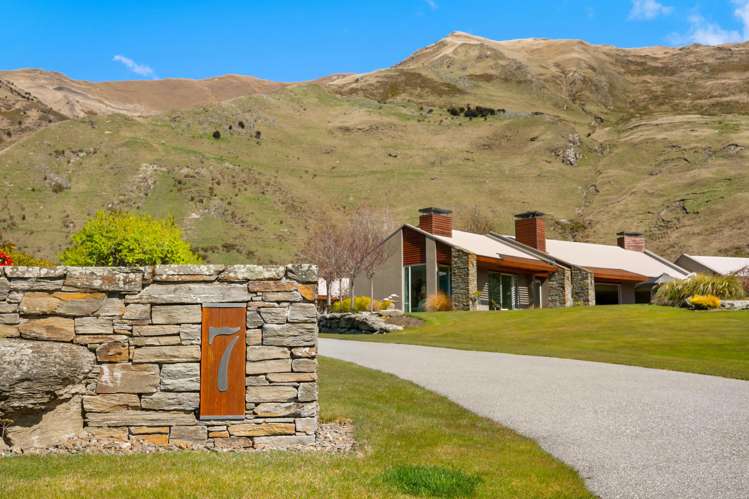 7 Foxglove Heights Wanaka_0