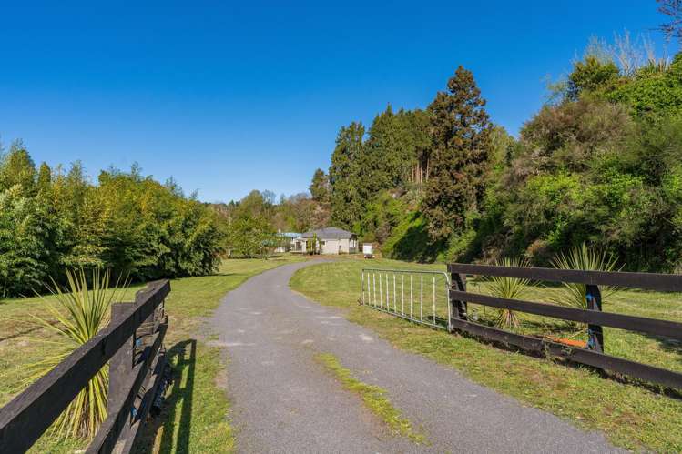 83 Golf Road Taumarunui_12