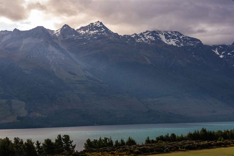 5 River Valley View Glenorchy_20