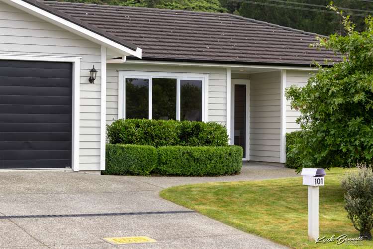 101 Riverstone Drive Riverstone Terraces_20