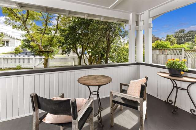 10 Hanlon Crescent Narrow Neck_3