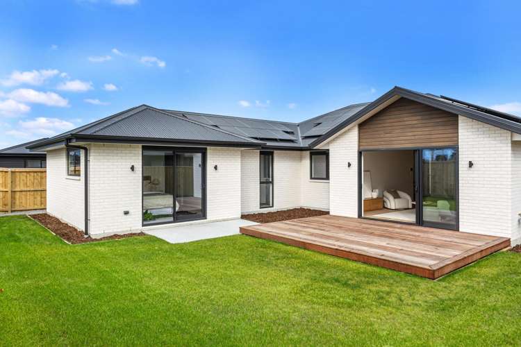 59 Benashet Drive Lincoln_36