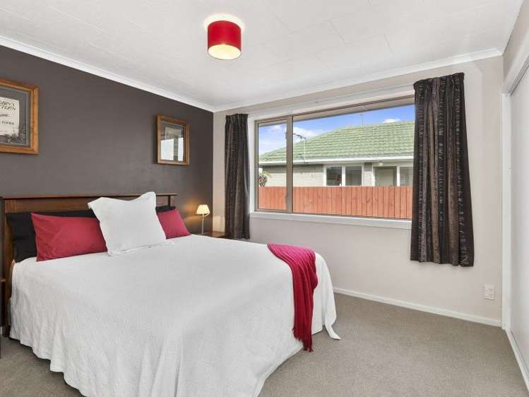 35 Denise Crescent Hornby_7