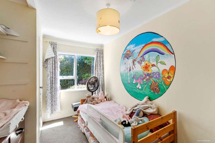 2/1 Hiwihau Place Glenfield_11