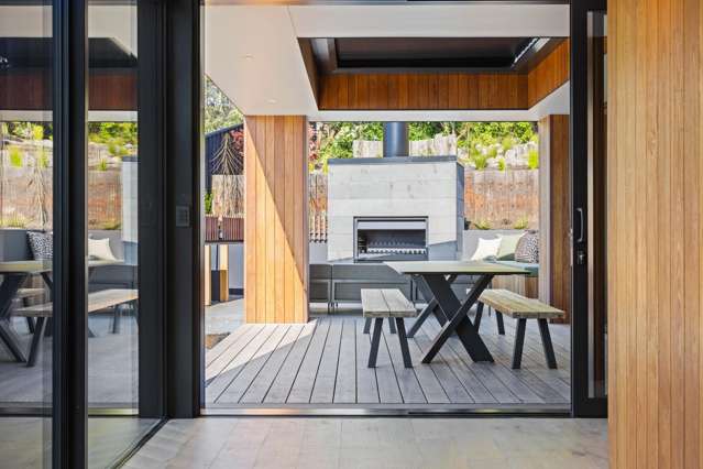 11 Beach Road Akaroa_3