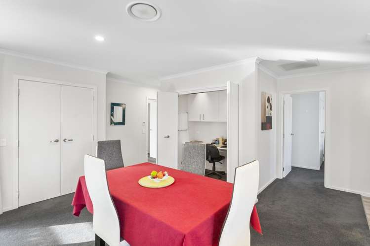 17 Youngberry Drive Richmond_11