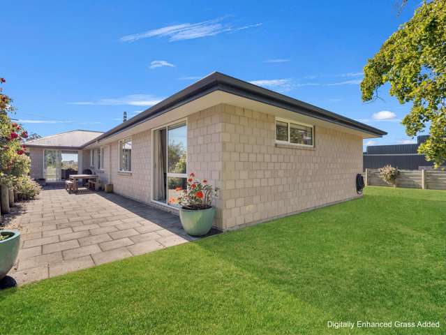 A Well-Planned Home with Garden to Match