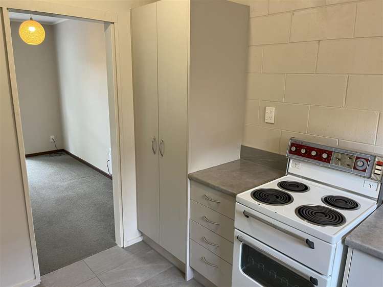 16/27 Cornwall Street Saint Albans_6