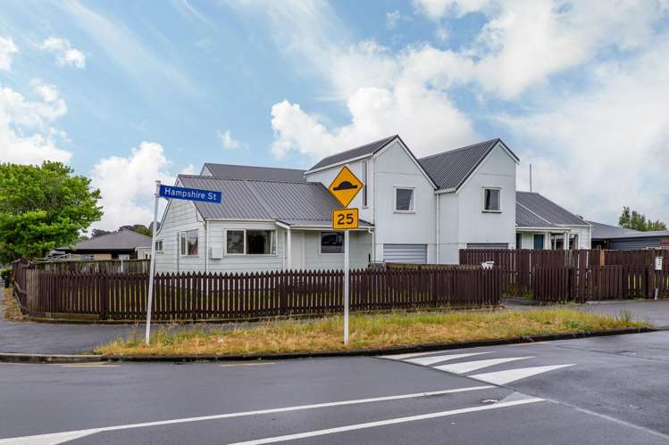 1 and 2/51 Portsmouth Street and 1 and 2/73 Hampshire Street Aranui_16