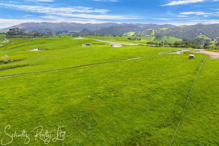 523B Golden Stairs Road Maungaturoto_10