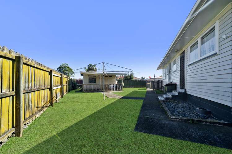 23 Winiata Terrace Papakura_11