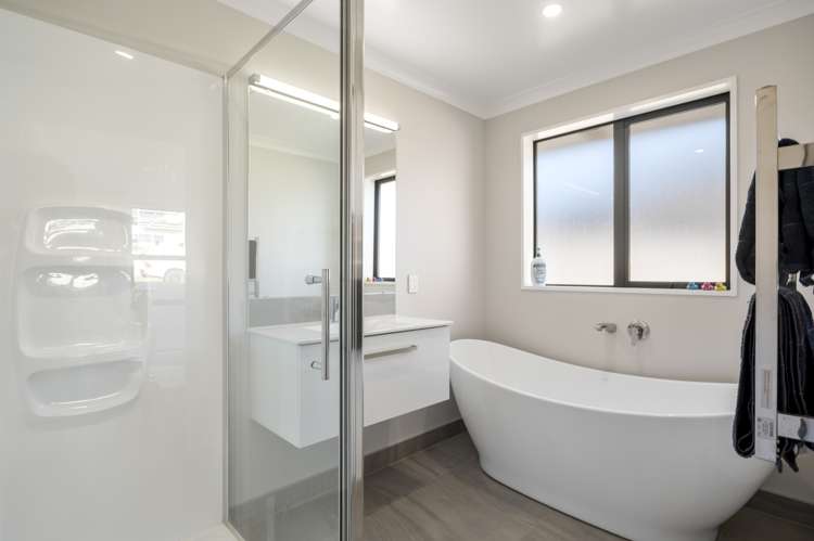 57 Lisle Farm Drive Pukekohe_14