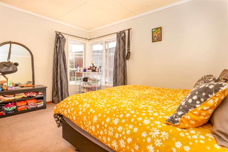 8 Shanley Crescent Waiuku_5