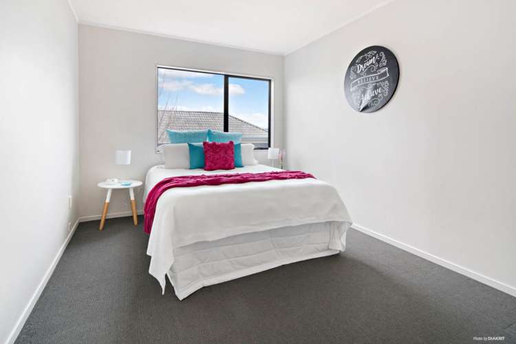 3/248 Sturges Road Henderson_14