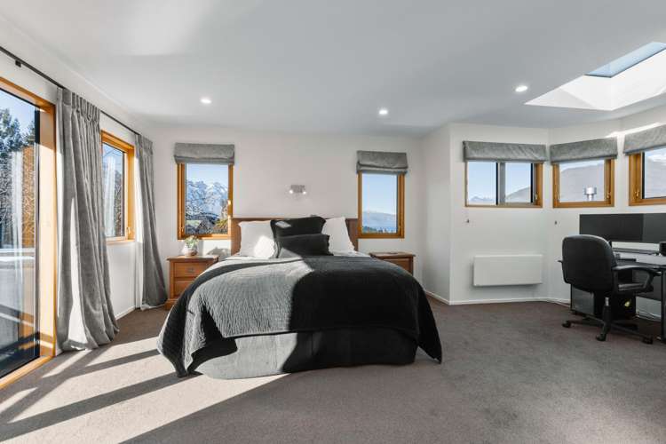 18 Dublin Street Queenstown Hill_12