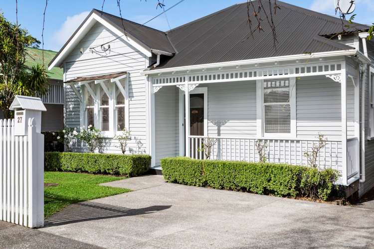 27 Rocklands Avenue Mount Eden_25