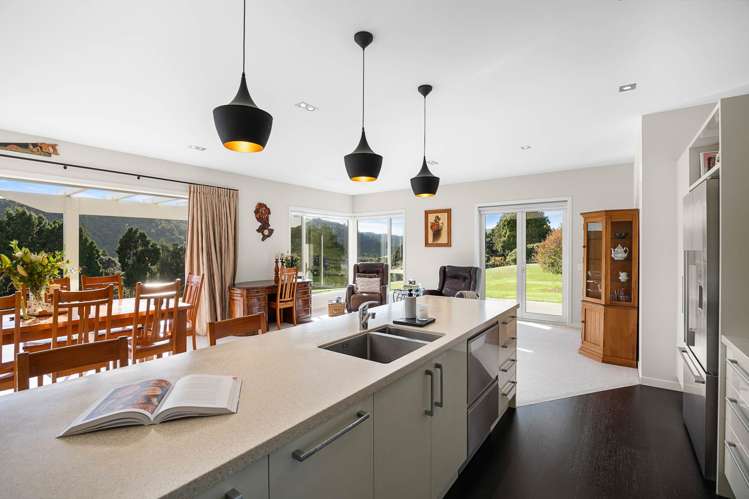 161B Mokoroa Valley Road Waitakere_14