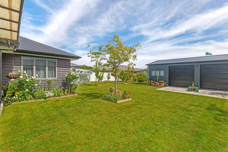 50 Sterling Park Lytton West_20