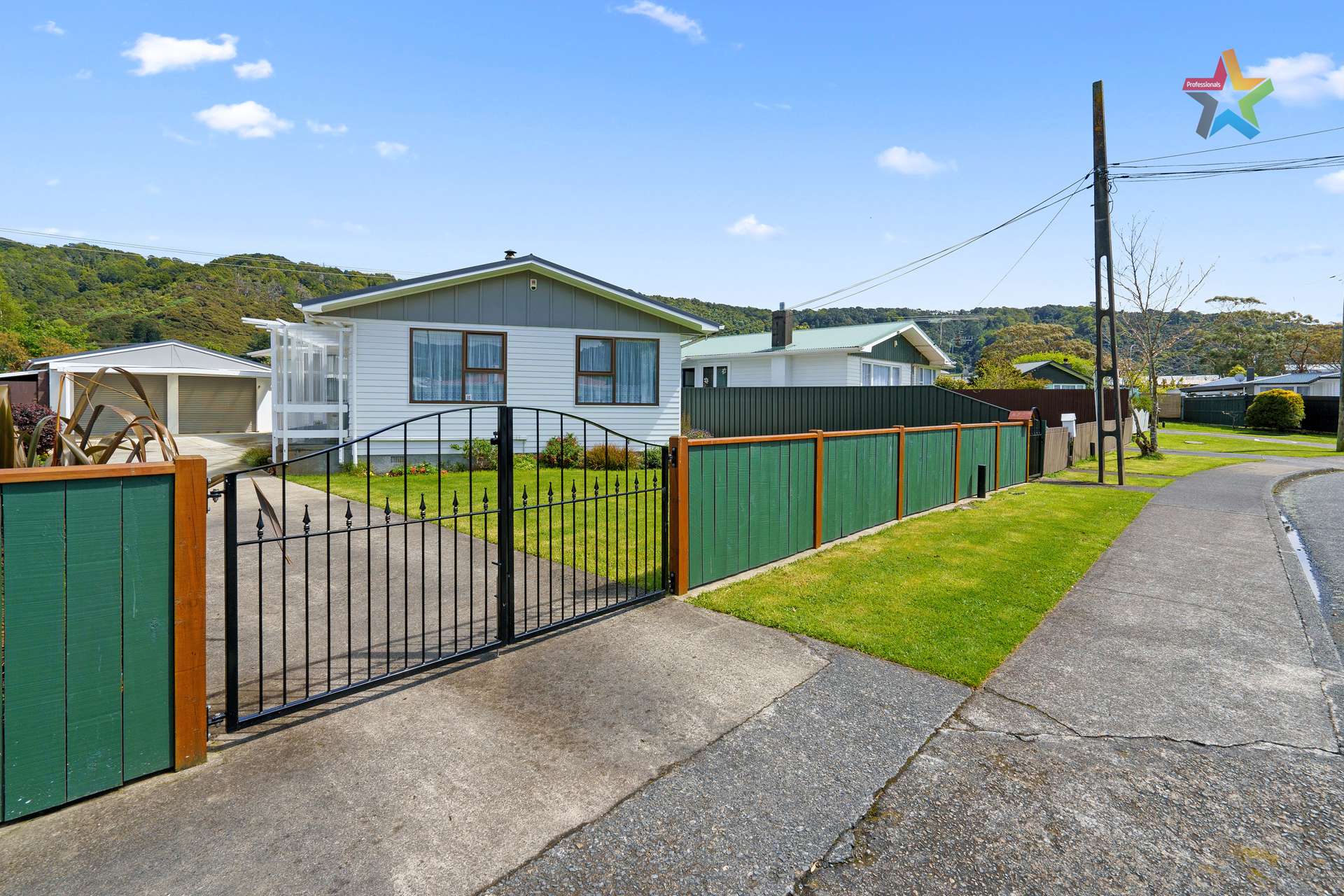 73 Karamu Crescent Wainuiomata_0