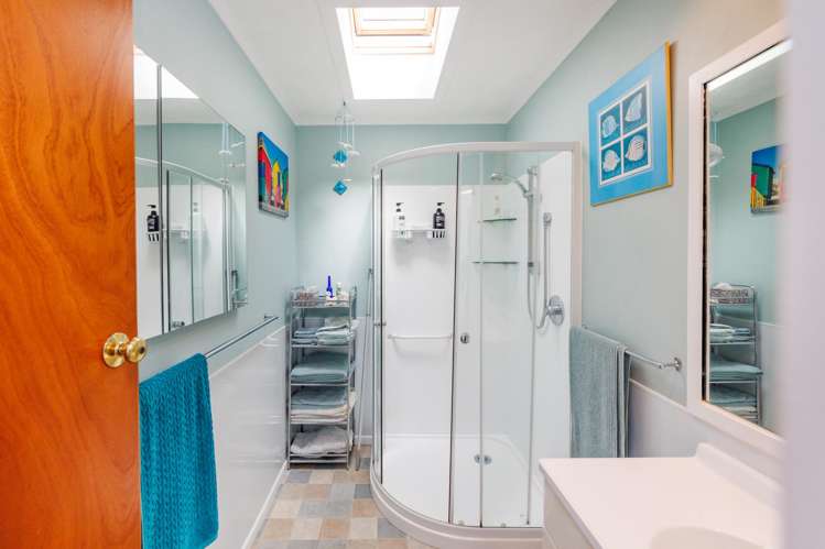 9 Baton Place Highbury_14