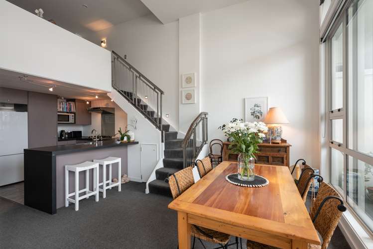 109/107 Thorndon Quay Pipitea_3