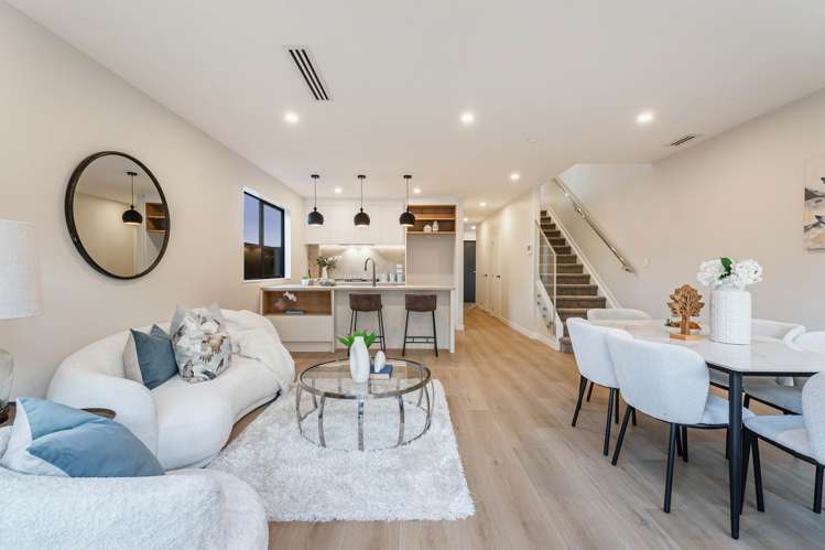 56 Ara Taha Crescent Orewa_7