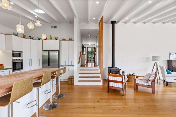 34 Neil Avenue Te Atatu Peninsula_6