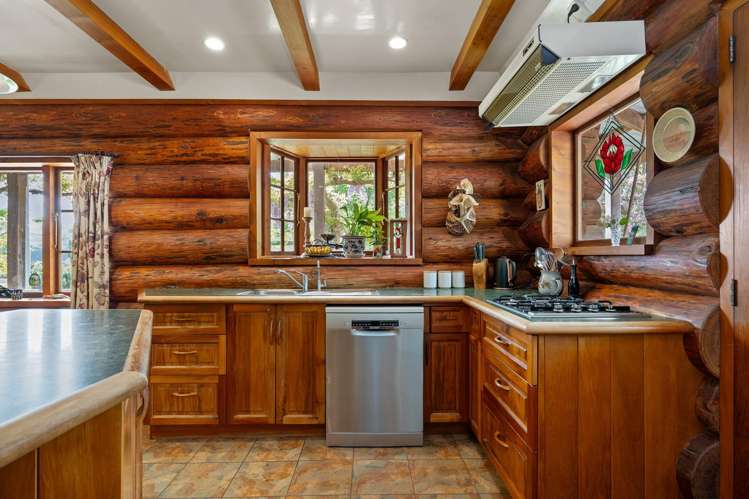 262 Millers Road Gebbies Valley_5