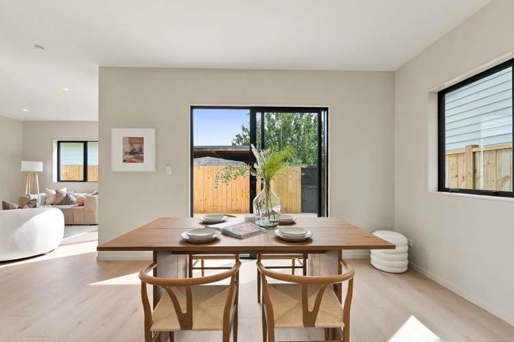 62 Merton Road St Johns_9