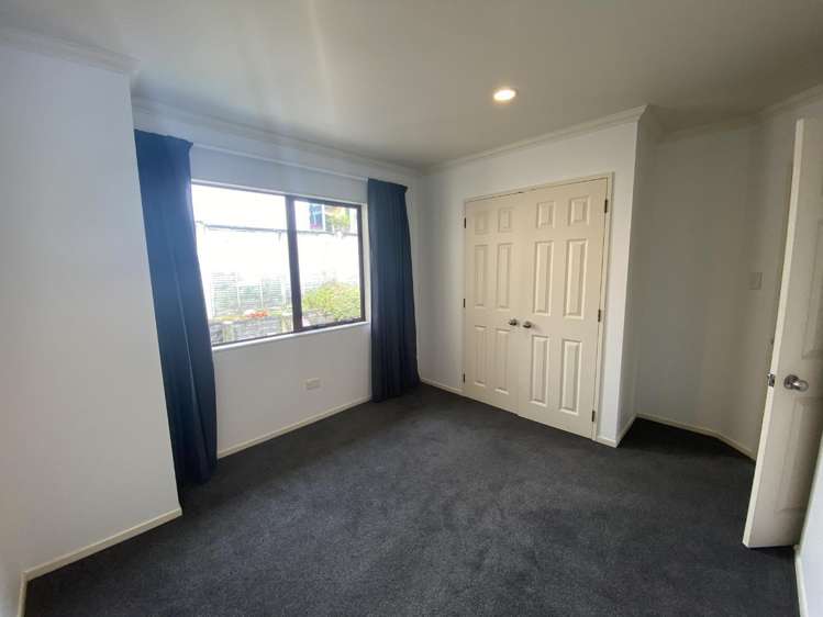 15 Pebble Beach Boulevard Kamo West_8