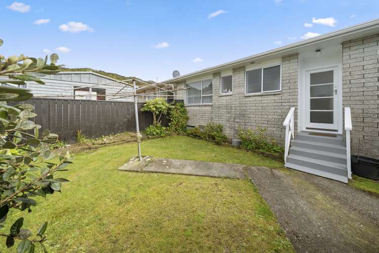 5a Enfield Street Wainuiomata_13