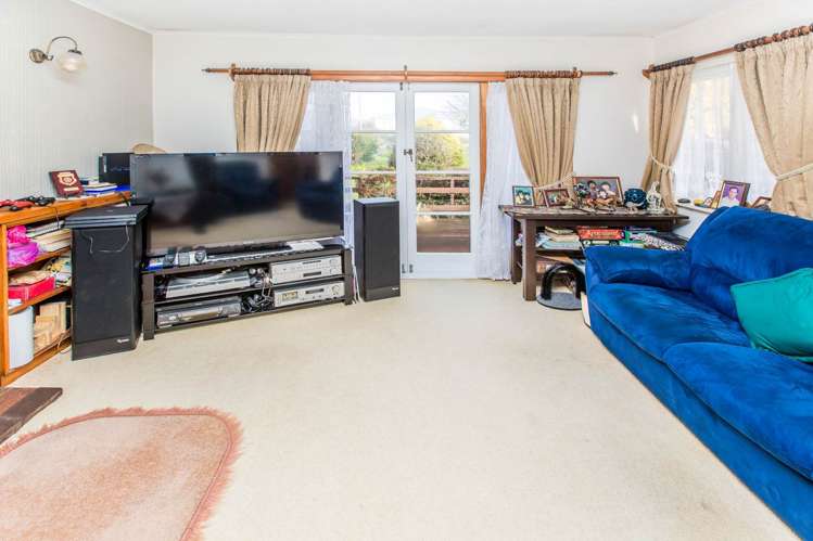 12 Tiki Street New Lynn_8