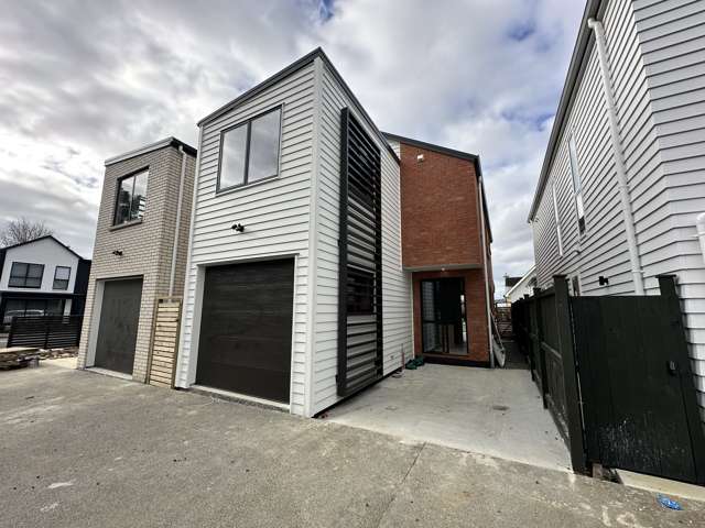14 Yellow Pear Lane Karaka_4