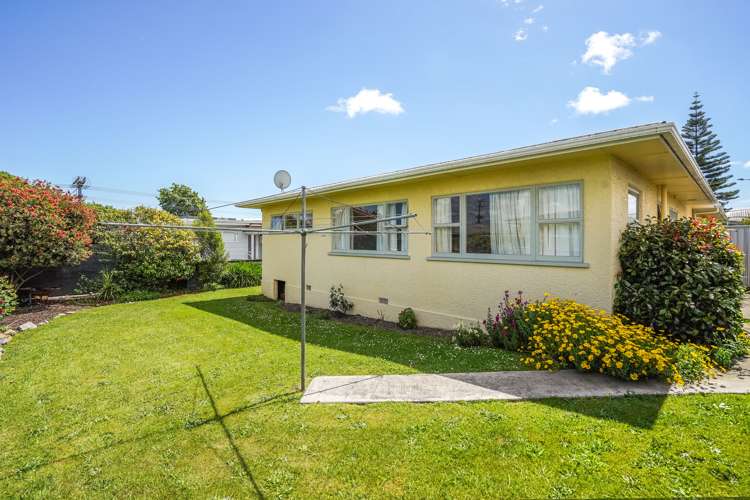 2/7 Lichfield Street Stoke_13