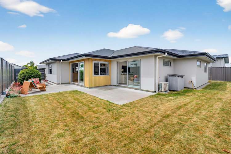 90 Hunter Drive Awatoto_13