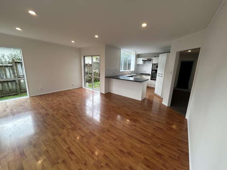 13A Waller Avenue Bucklands Beach_6