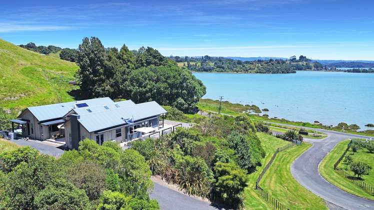 8 Ohiwa Cove Rise Opotiki_41