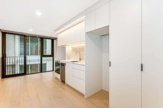 105/10 Alpha Street 2185_3