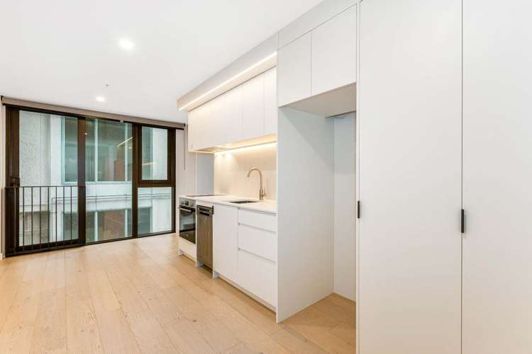 105/10 Alpha Street 2185_3