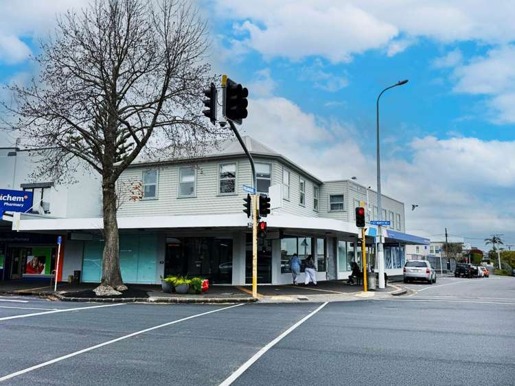 584 Great North Road_0