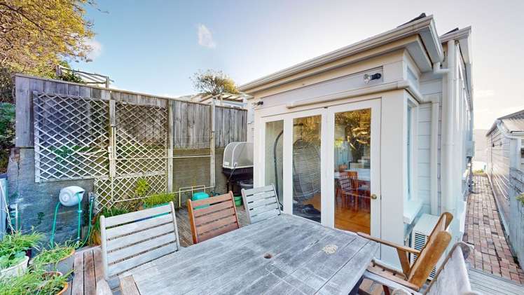 9 Shannon Street Mount Victoria_17