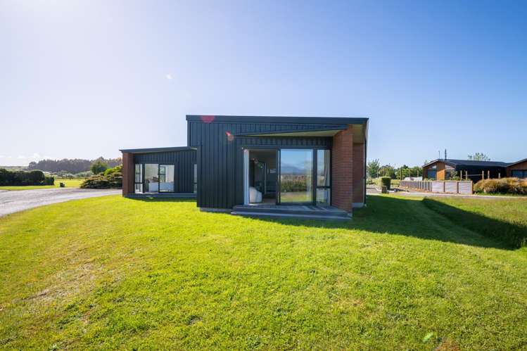 35 Paton Place Te Anau_25