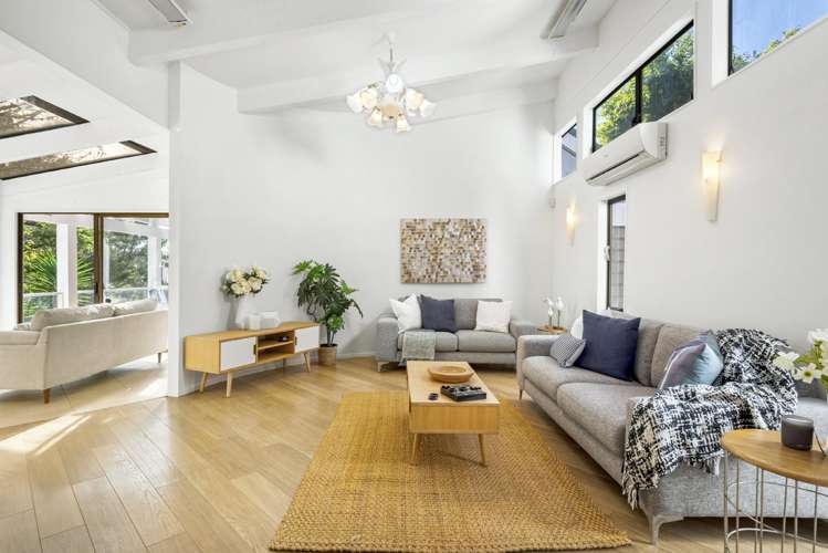 9 Saddleback Rise Murrays Bay_1