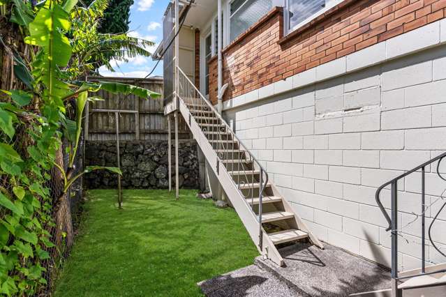 2/201 Mt Smart Road Onehunga_3