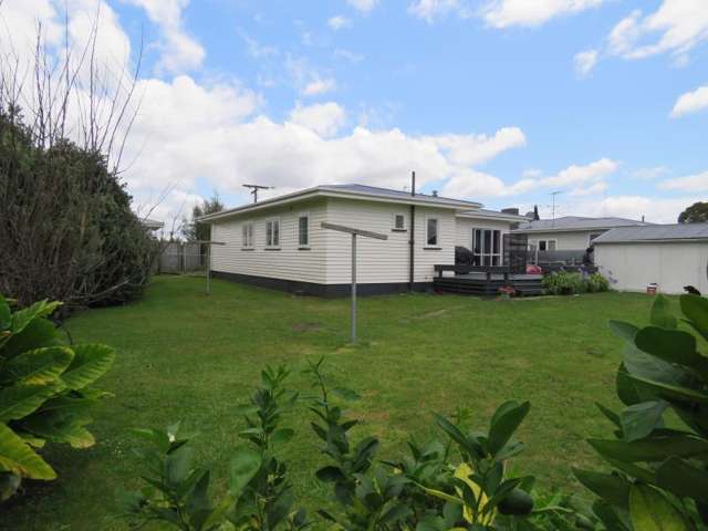 12 Noel Bull Avenue Te Hapara_3