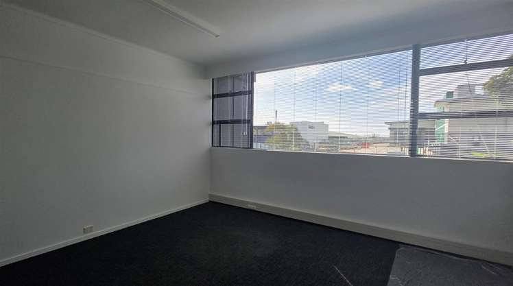 107-111 Felton Mathew Avenue Saint Johns_15