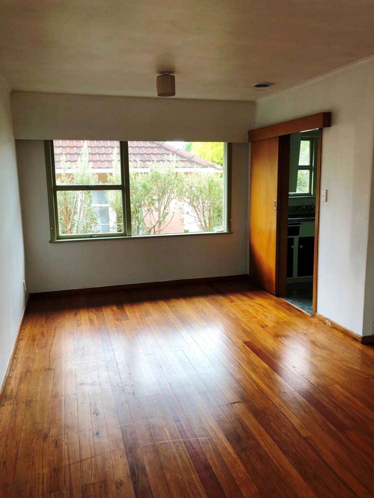 2/35 Oliver Street Point Chevalier_3