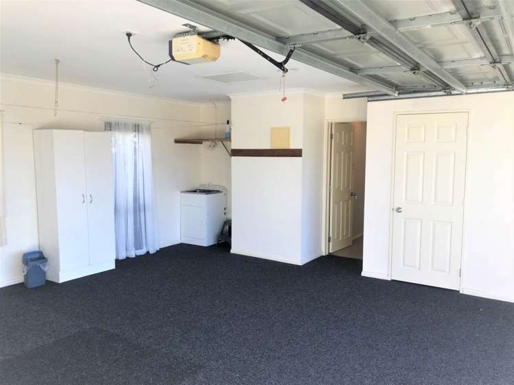 697 Hillsborough Road Mount Roskill_9